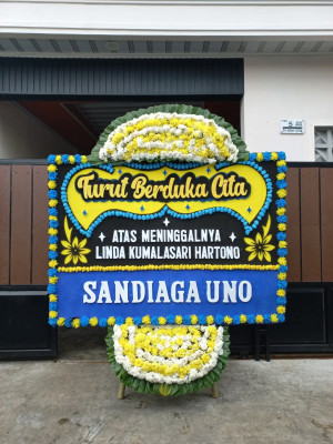 Papan Bunga Duka di Petung